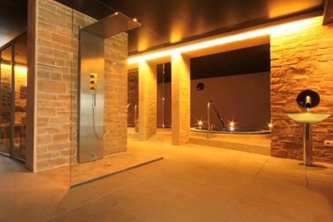 Hotel Gite Des 3 Lacs Virton Exterior foto